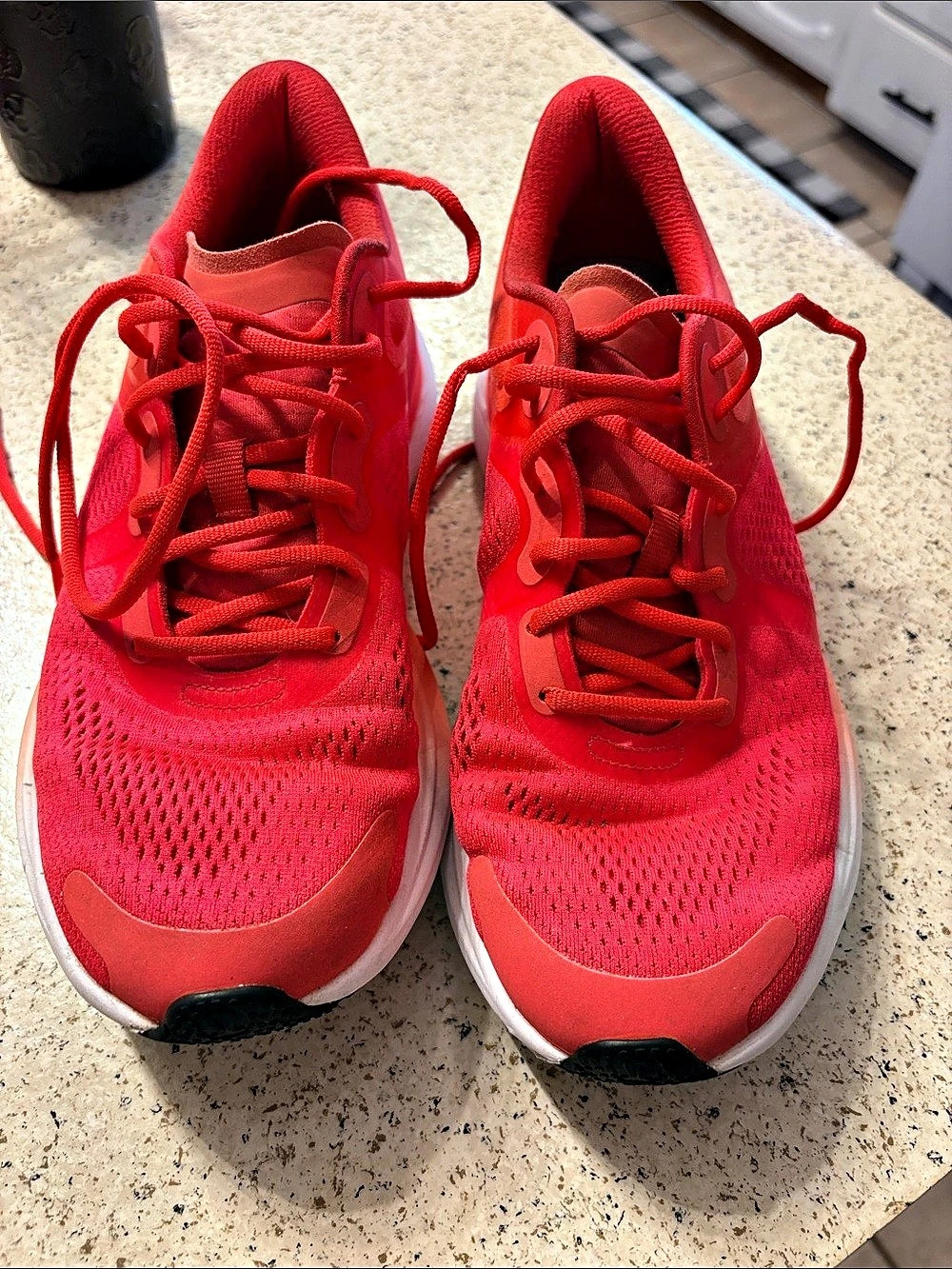 lululemon Blissfeel Run Red Athletic Shoes US 8.5